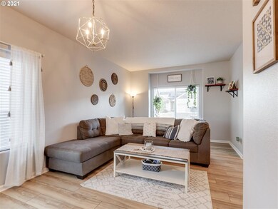 734 Burghardt Dr, Molalla, OR 97038 - photo 4