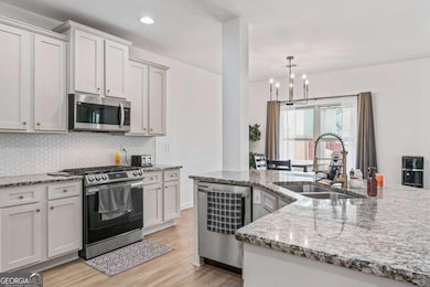 4024 Lucas Ln, Ellenwood, GA 30294 - photo 3