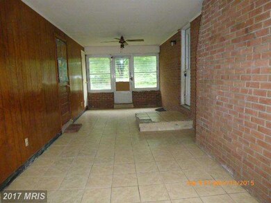 529 Sir Johns Run Rd, Berkeley Springs, WV 25411 - photo 6