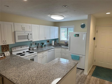 6033 34th St W unit 71, Bradenton, FL 34210 - photo 4