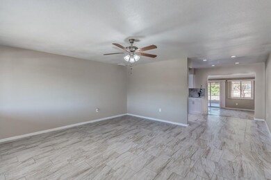 Twin Oaks - 10258 (27)