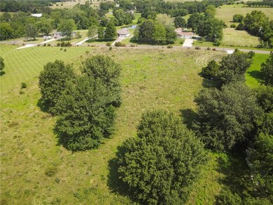 38301 E Cline Rd, Lone Jack, MO 64070 - photo 6