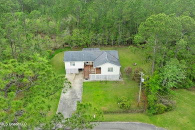 15075 Ponotoc Dr, Kiln, MS 39556 - photo 2