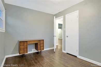 24330 Manistee St, Oak Park, MI 48237 - photo 7