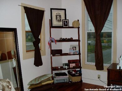 418 Clay St unit 101, San Antonio, TX 78204 - photo 7