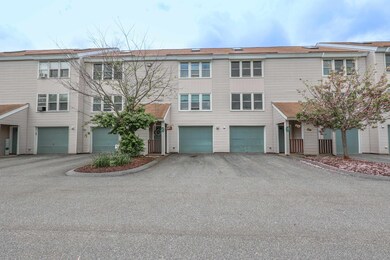 338 Circle Rd unit J004, Manchester, NH 03103 - photo 3