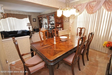 21 Wilson Ave, Staten Island, NY 10308 - photo 5