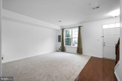 503 Long Wall Dr, Reisterstown, MD 21136 - photo 5