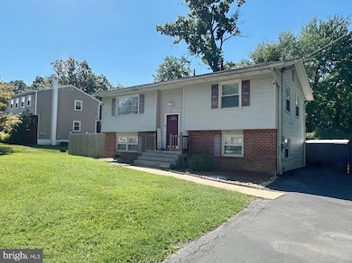 41 Poland St, Ewing, NJ 08638 - photo 2