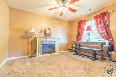 6- Living Room