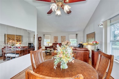 1076 Bright Stream Way, Webster, NY 14580 - photo 5