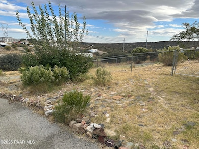 10700 S Austin Ln, Mayer, AZ 86333 - photo 7