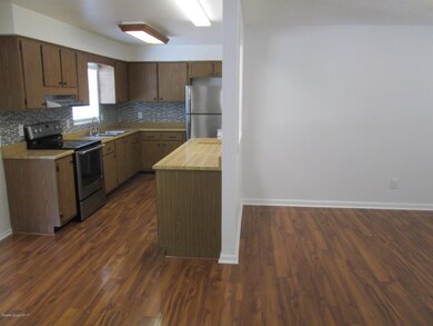 Kitchen/Dining