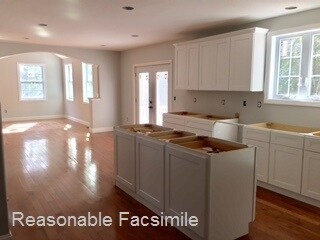 174 Wallace Rd, Goffstown, NH 03045 - photo 2
