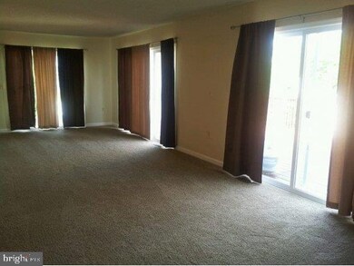 32 Aspen Ln, Manahawkin, NJ 08050 - photo 4