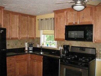 2 Winslow St, Shrewsbury, MA 01545 - photo 2