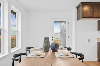 509 Cardinal Ave, Winlock, WA 98596 - photo 7