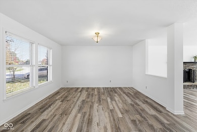 5557 Floating Leaf Dr, Indianapolis, IN 46237 - photo 6