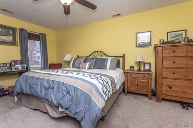 8486 Country View Ln, Hopewell, VA 23860 - photo 4