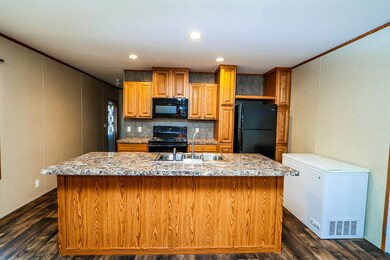 16930 U S 69, Huntington, TX 75949 - photo 4