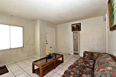 9556 Beverly St, Bellflower, CA 90706 - photo 3