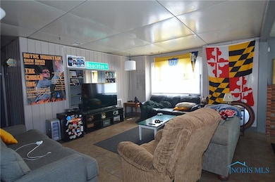 2003 Farnham Rd, Toledo, OH 43607 - photo 5