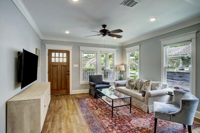 715 Peddie St, Houston, TX 77008 - photo 5