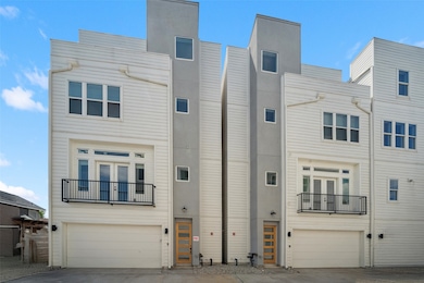 1005 Kern St unit C, Houston, TX 77009 - photo 4