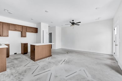 180 Clay Ridge Dr unit A2, Clarksville, TN 37040 - photo 4