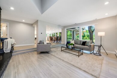 725 Becker Rd, Glenview, IL 60025 - photo 6