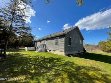 128 Haunted Cir, Coxsackie, NY 12051 - photo 5