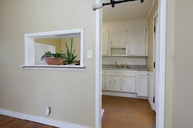 7-web-or-mls-5109 Nimitz Rd Milton 7