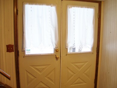 11 6th St, Hawley, PA 18428 - photo 2