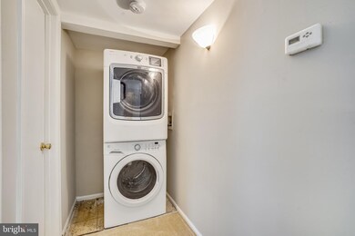 12247 Stevenson Ct unit 12247, Woodbridge, VA 22192 - photo 7