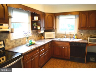 4205 Mount Vernon Ave, Brookhaven, PA 19015 - photo 4