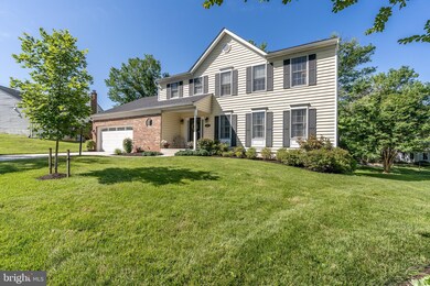 8137 Tamar Dr, Columbia, MD 21045 - photo 2