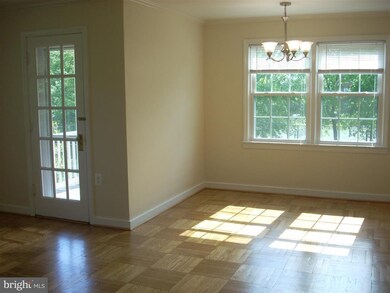 6612 10th St unit B1, Alexandria, VA 22307 - photo 4
