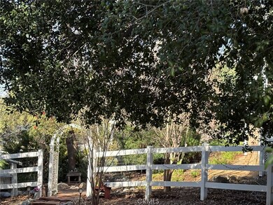 39485 Colleen Way, Temecula, CA 92592 - photo 4