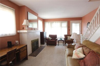 209 S West St, Allentown, PA 18102 - photo 4