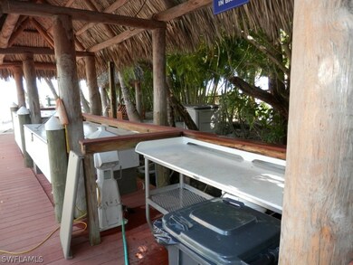 Fish cleaning station