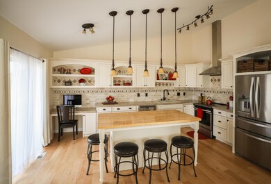 Kitchen (3)
