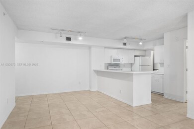 2600 S University Dr unit 107, Davie, FL 33328 - photo 4