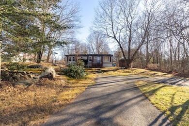 238 Brookfield Rd, Brimfield, MA 01010 - photo 2