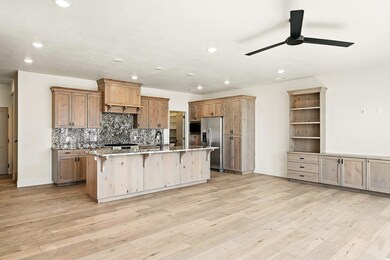 1150 Yucca-16