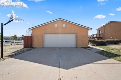 View of 2 car garage
