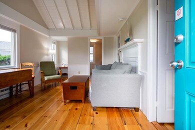 618ShoreRdU5-07-NTruro-w