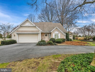 3 Fieldcrest Cir, Myerstown, PA 17067 - photo 2