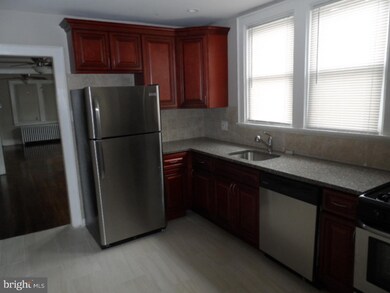 1027 Bartram Ave, Darby, PA 19023 - photo 5