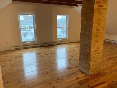 111 Main St unit 3, Upton, MA 01568 - photo 4