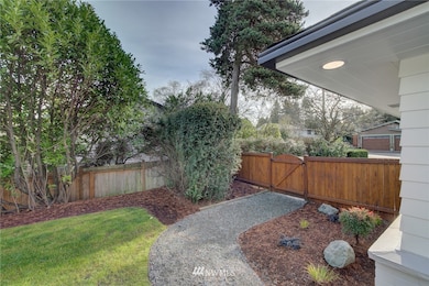 8511 226th St SW, Edmonds, WA 98026 - photo 6